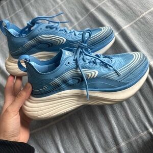 APL Womens Streamline Athletic Running Sneaker Coastal Blue Pristine size 6 wmn
